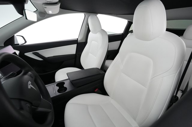 2022 Tesla Model Y — photo 3 of 24