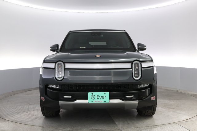 2022 Rivian R1S — photo 9 of 23