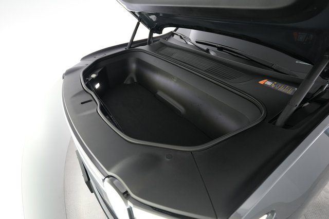 2022 Rivian R1S — photo 22 of 23