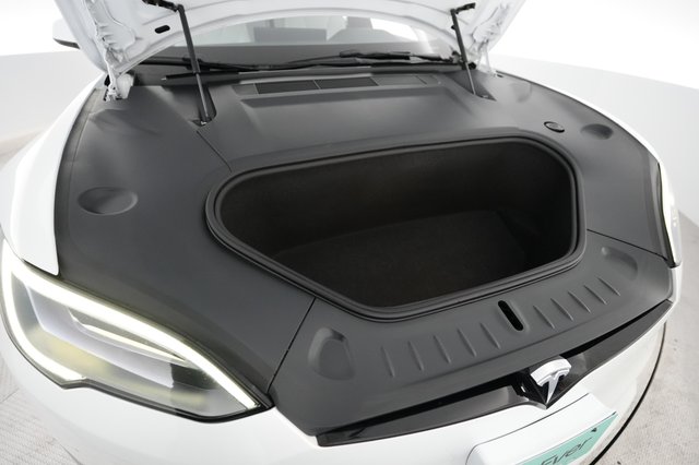 2022 Tesla Model S — photo 23 of 24
