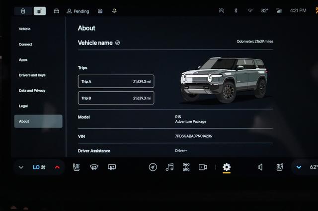2023 Rivian R1S — photo 5 of 22