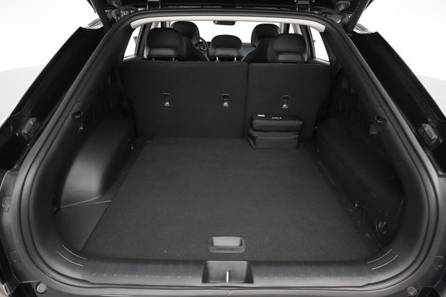 2022 Kia EV6 — photo 6 of 20