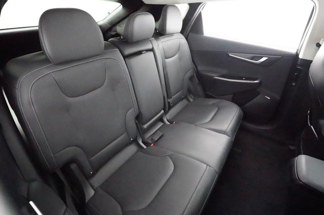 2022 Kia EV6 — photo 4 of 20