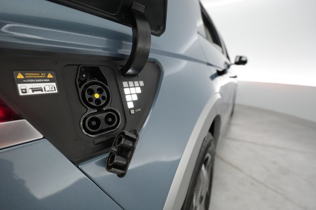 2024 Hyundai IONIQ 5 — photo 8 of 22