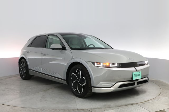 2024 Hyundai IONIQ 5 — photo 10 of 22