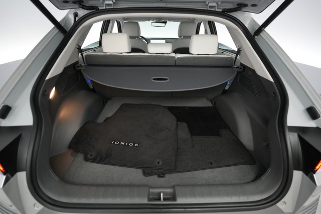 2024 Hyundai IONIQ 5 — photo 6 of 22