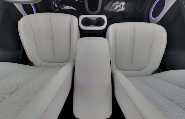 2023 Hyundai IONIQ 5 — photo 22 of 27