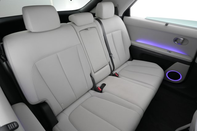 2023 Hyundai IONIQ 5 — photo 4 of 27
