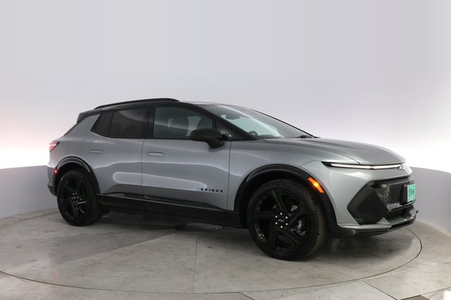 2024 Chevrolet Equinox EV — photo 11 of 21