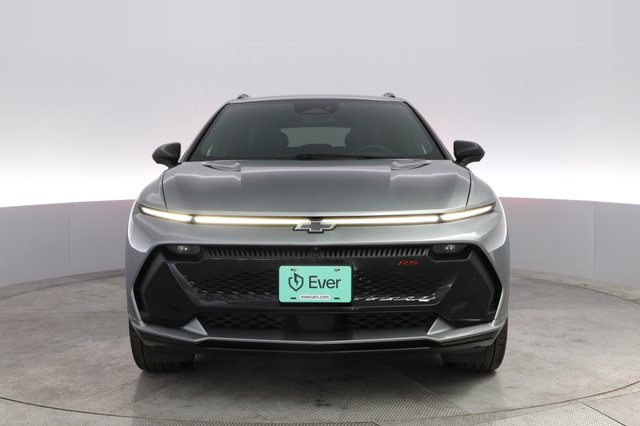 2024 Chevrolet Equinox EV — photo 9 of 21