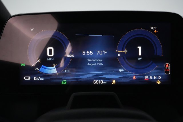 2024 Chevrolet Equinox EV — photo 20 of 21