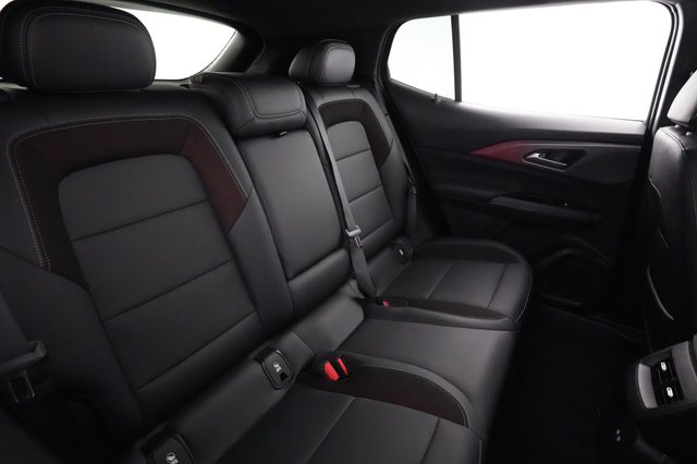 2024 Chevrolet Equinox EV — photo 4 of 21