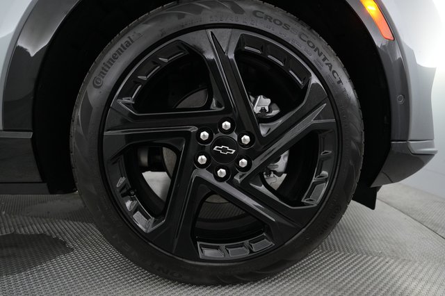 2024 Chevrolet Equinox EV — photo 16 of 21