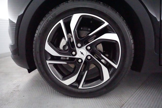2022 Chevrolet Bolt EV — photo 7 of 20