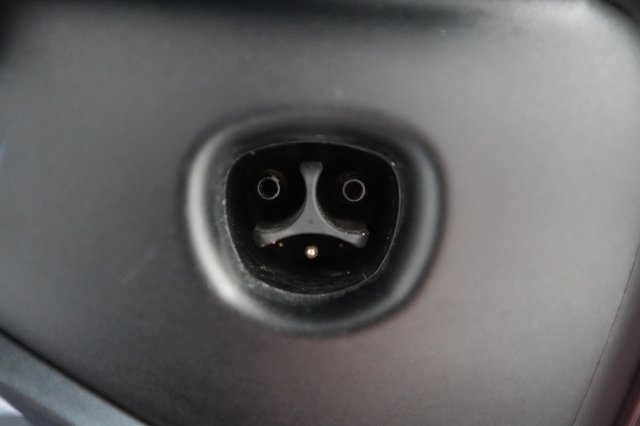2022 Tesla Model Y — photo 8 of 22