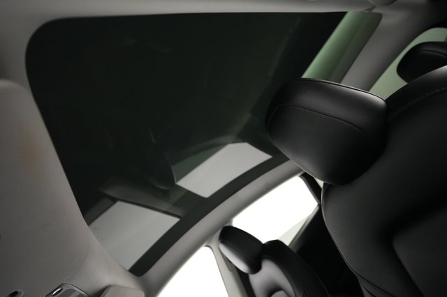 2022 Tesla Model Y — photo 20 of 22