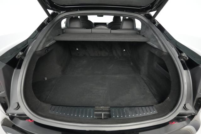 2022 Tesla Model S — photo 6 of 23