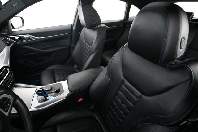 2022 BMW i4 — photo 3 of 20