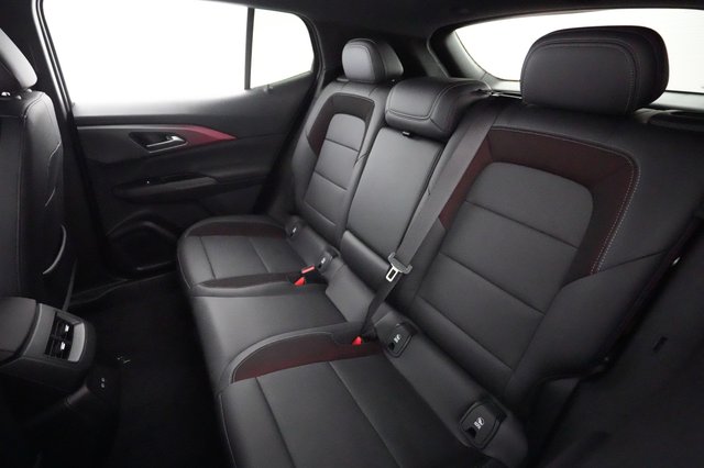 2024 Chevrolet Equinox EV — photo 19 of 20