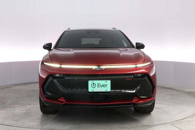 2024 Chevrolet Equinox EV — photo 9 of 20