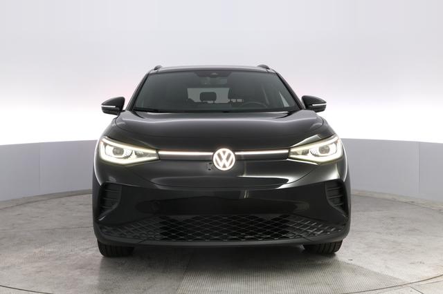 2022 Volkswagen ID.4 — photo 9 of 16