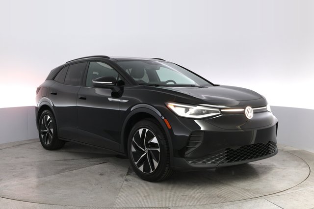 2022 Volkswagen ID.4 — photo 10 of 16