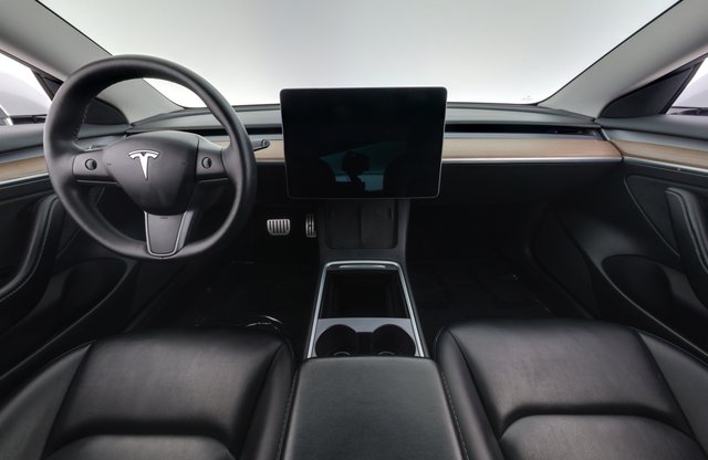 2022 Tesla Model 3 — photo 20 of 23
