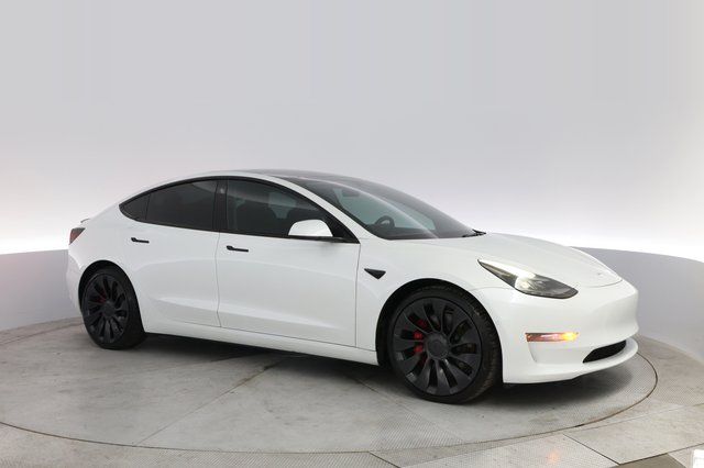 2022 Tesla Model 3 — photo 11 of 23