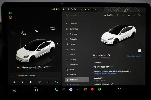 2022 Tesla Model 3 — photo 5 of 23