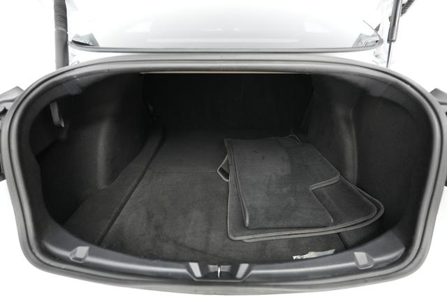 2022 Tesla Model 3 — photo 6 of 23