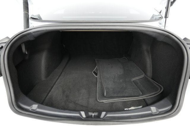2022 Tesla Model 3 — photo 6 of 23