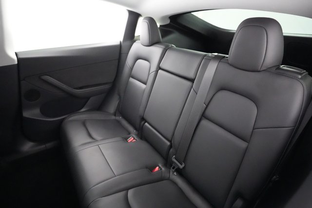 2020 Tesla Model Y — photo 19 of 21
