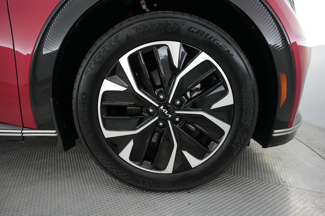 2022 Kia EV6 — photo 16 of 21