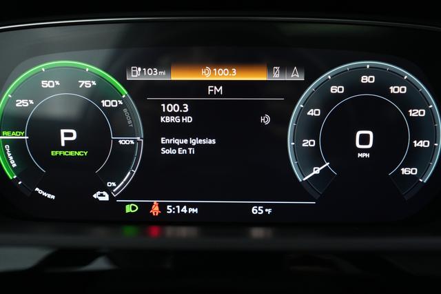 2020 Audi e-tron Sportback — photo 5 of 22