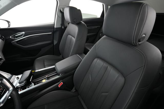 2020 Audi e-tron Sportback — photo 3 of 22