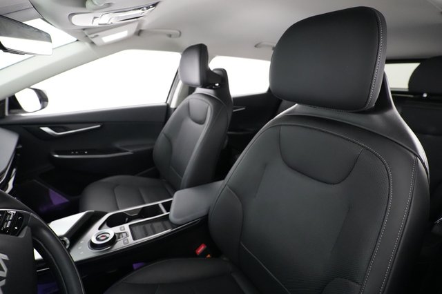 2023 Kia EV6 — photo 3 of 20