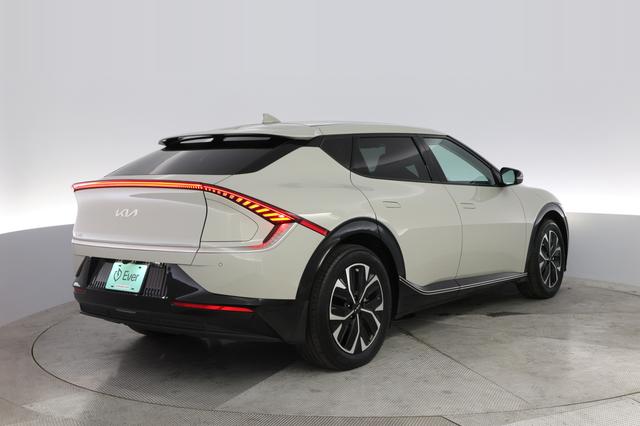 2023 Kia EV6