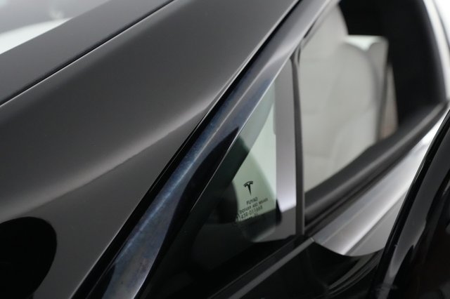 2022 Tesla Model S — photo 22 of 24