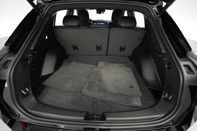 2024 Chevrolet Equinox EV — photo 6 of 23