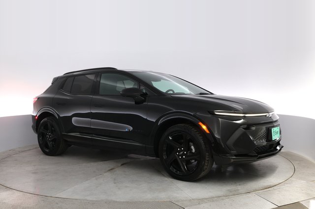 2024 Chevrolet Equinox EV — photo 11 of 23