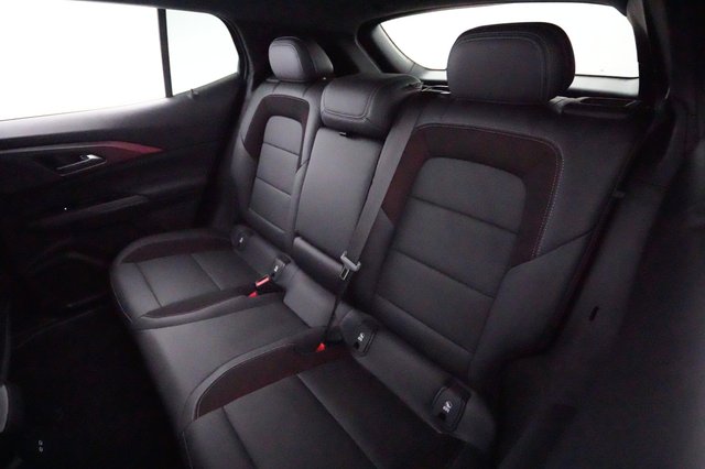 2024 Chevrolet Equinox EV — photo 19 of 23
