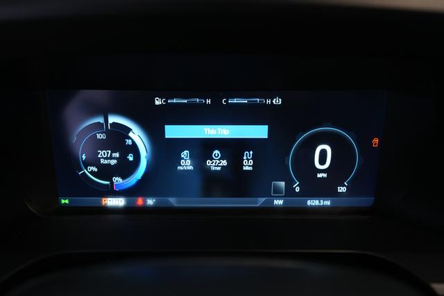 2024 Ford F150 Lightning — photo 5 of 20