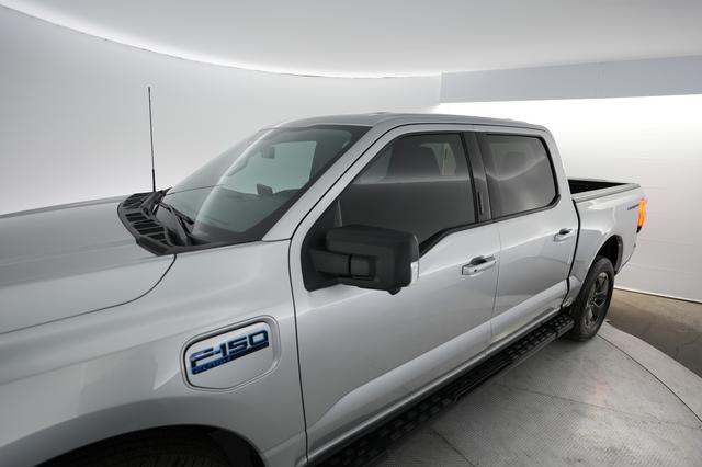 2024 Ford F150 Lightning — photo 10 of 20