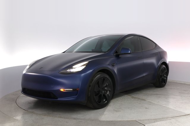 2023 Tesla Model Y — VIN 7SAYGDEE2PA112482