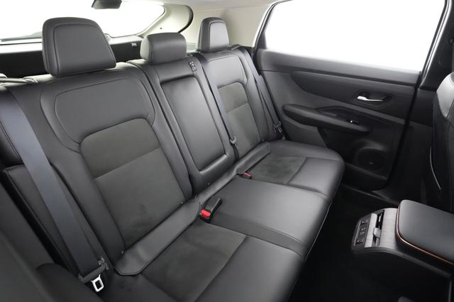 2023 Nissan Ariya — photo 4 of 20