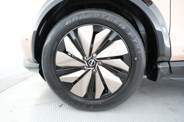 2023 Nissan Ariya — photo 7 of 20