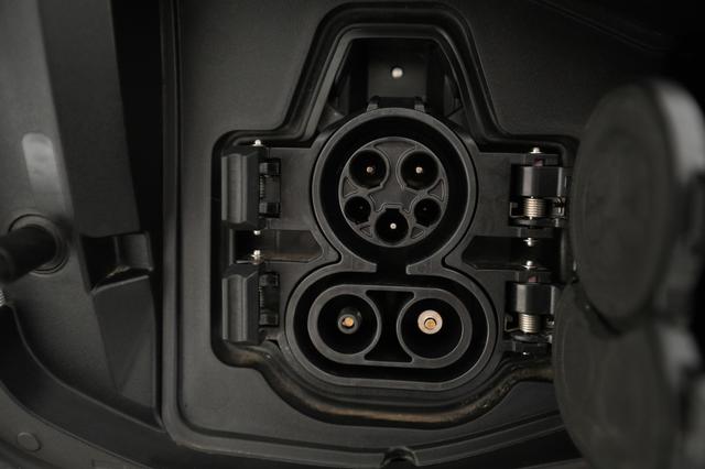 2023 Nissan Ariya — photo 8 of 20