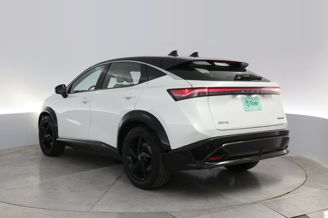 2023 Nissan Ariya — photo 13 of 22