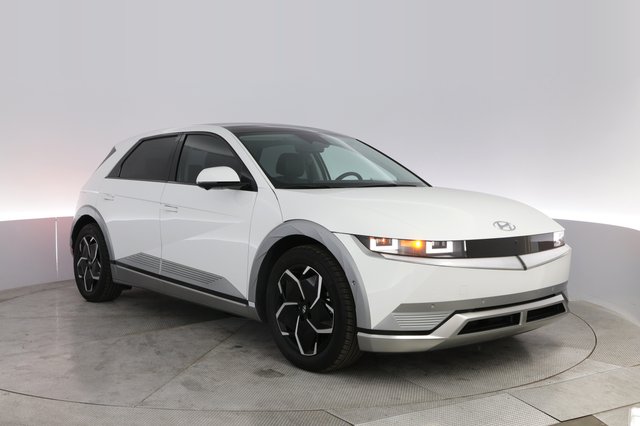 2024 Hyundai IONIQ 5 — photo 10 of 22