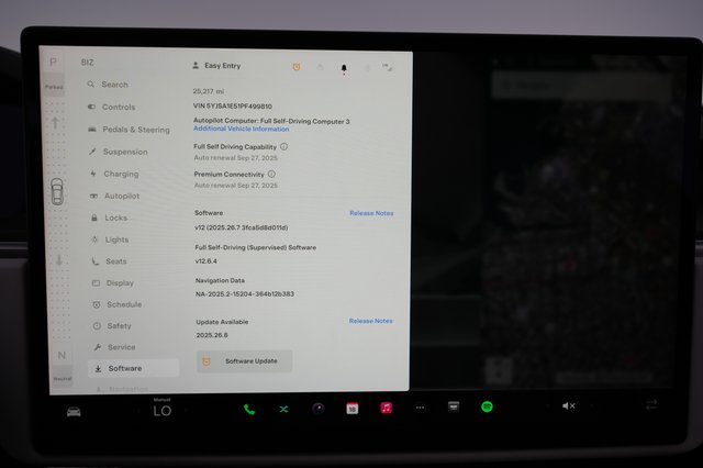 2023 Tesla Model S — photo 5 of 21